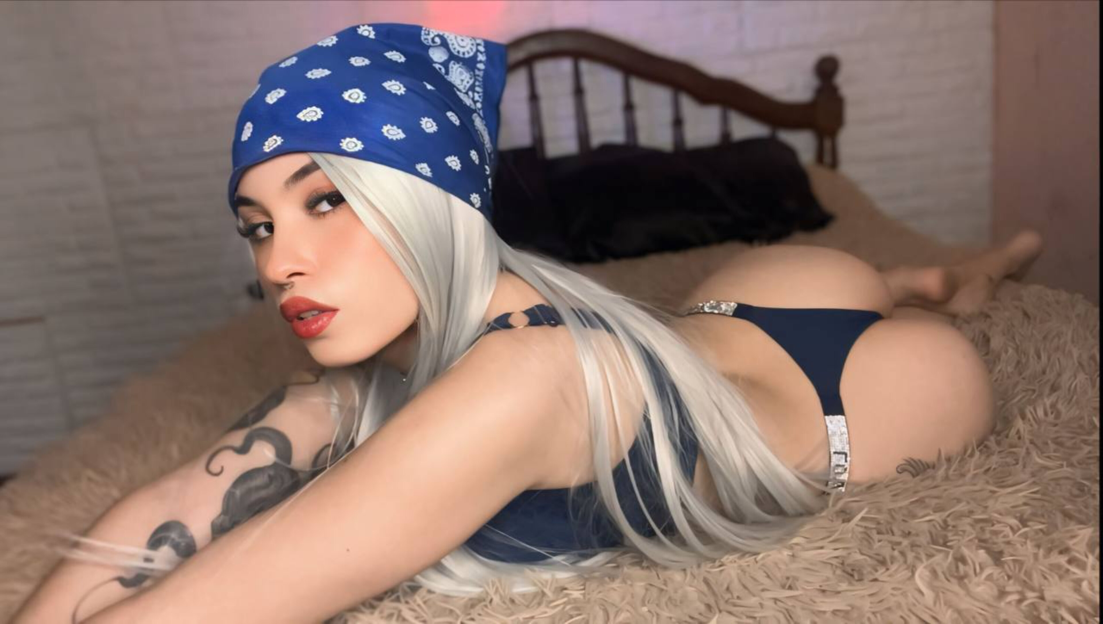 nude bby_pink streamer