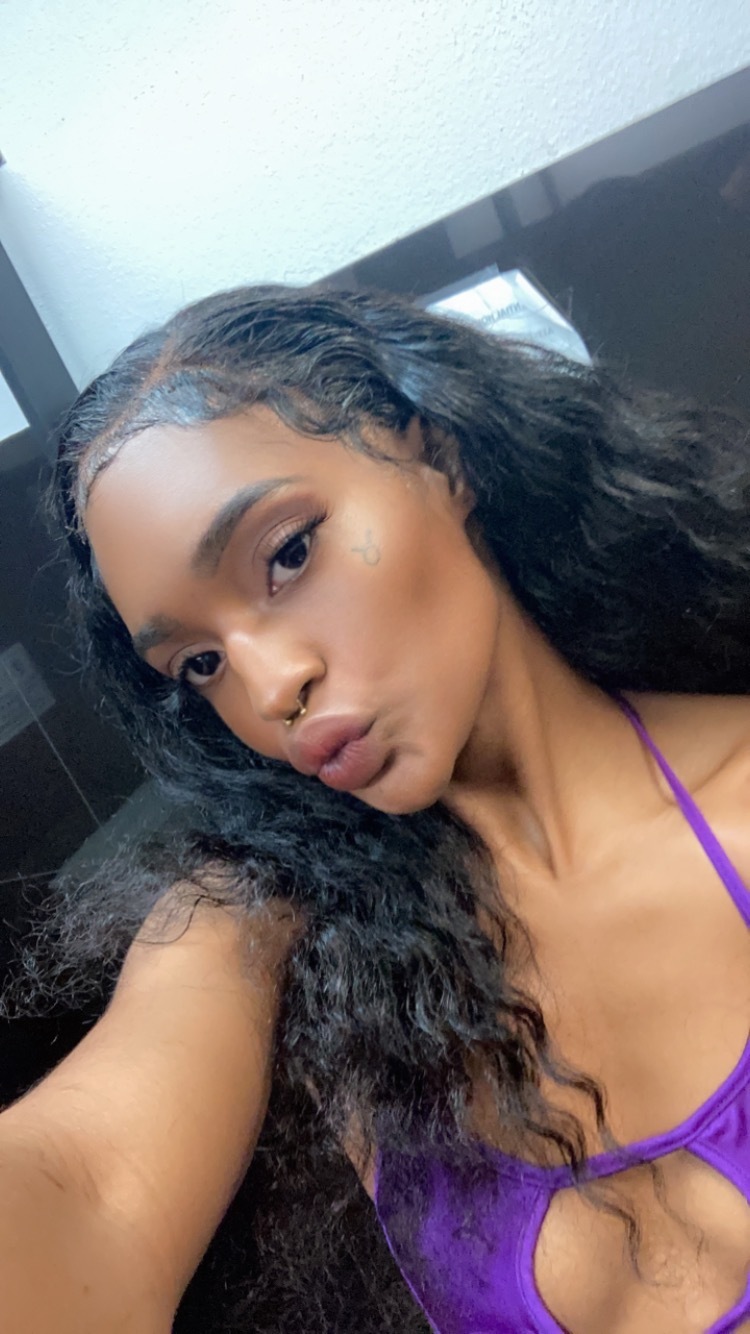 bussinbouje2 OnlyFans streamer