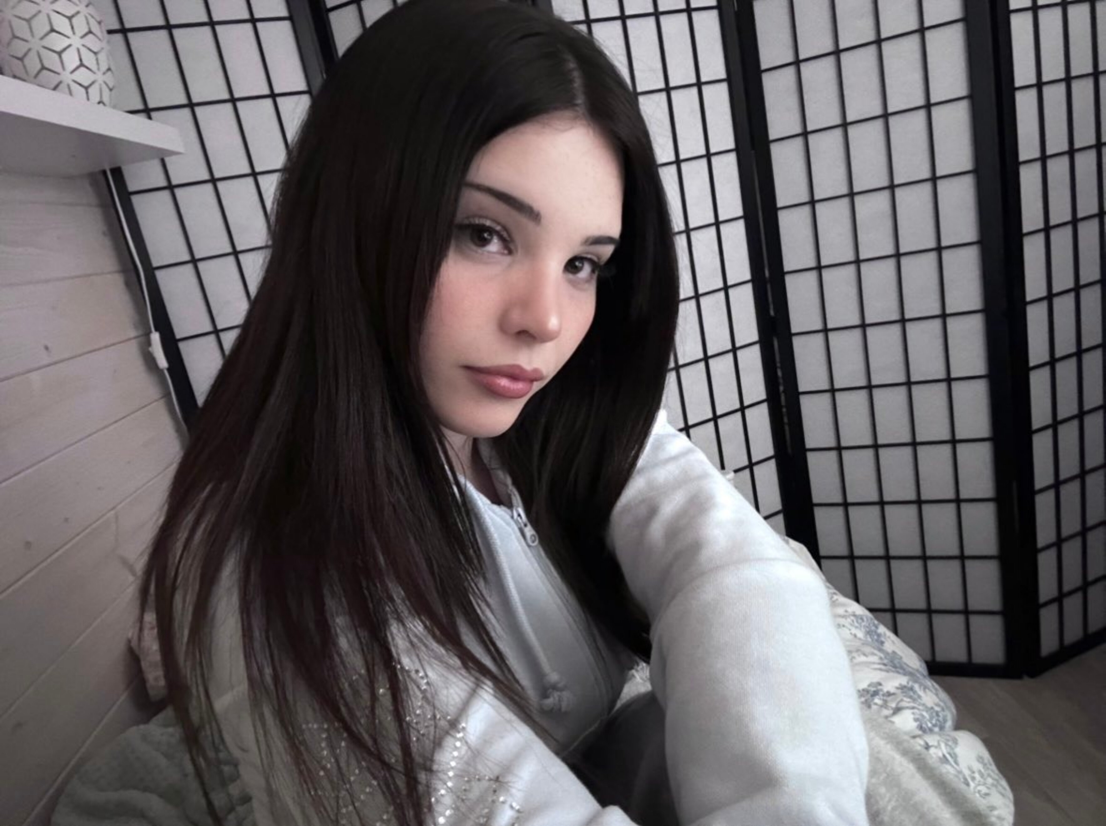 nude everlyeira streamer