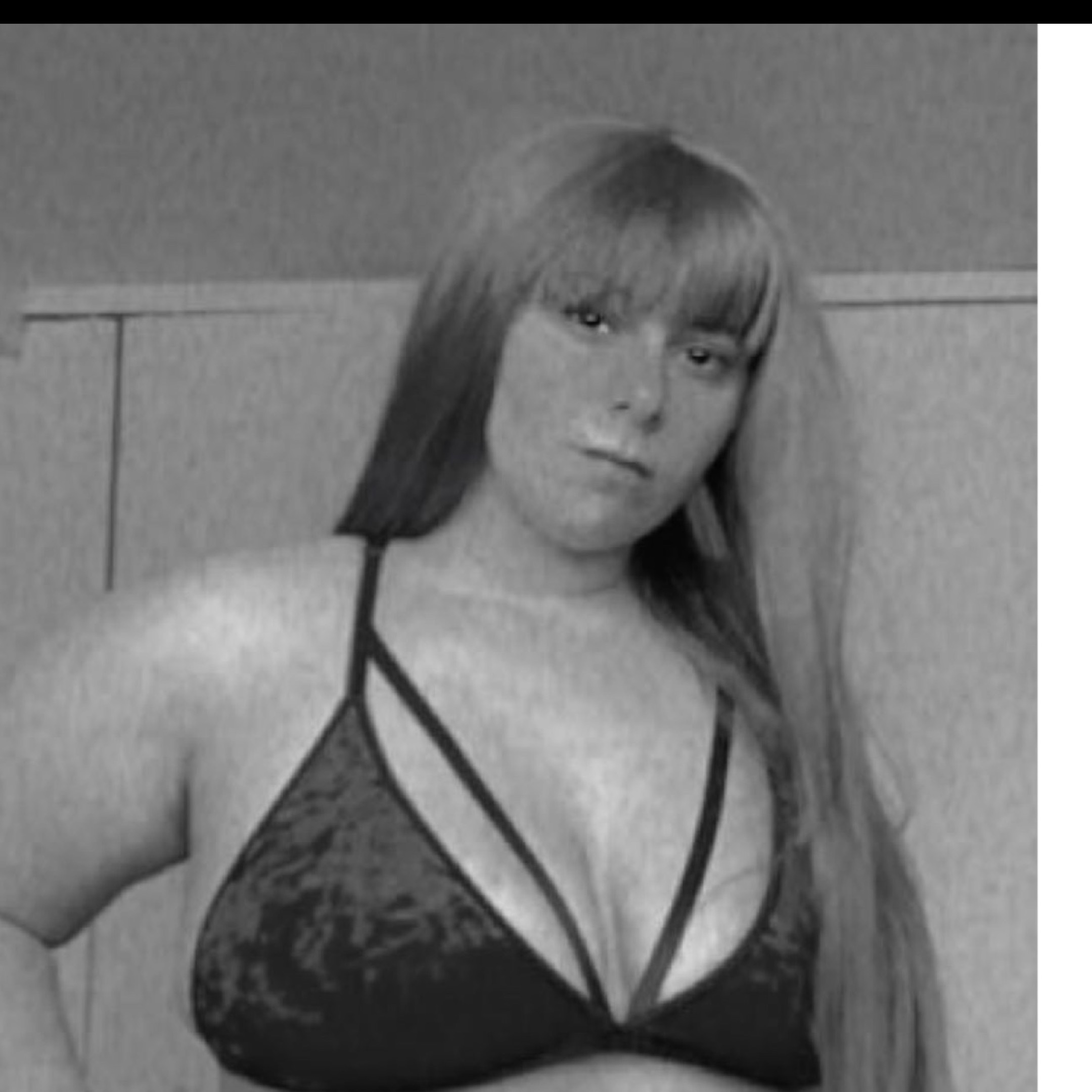 gamerchick96 OnlyFans couple