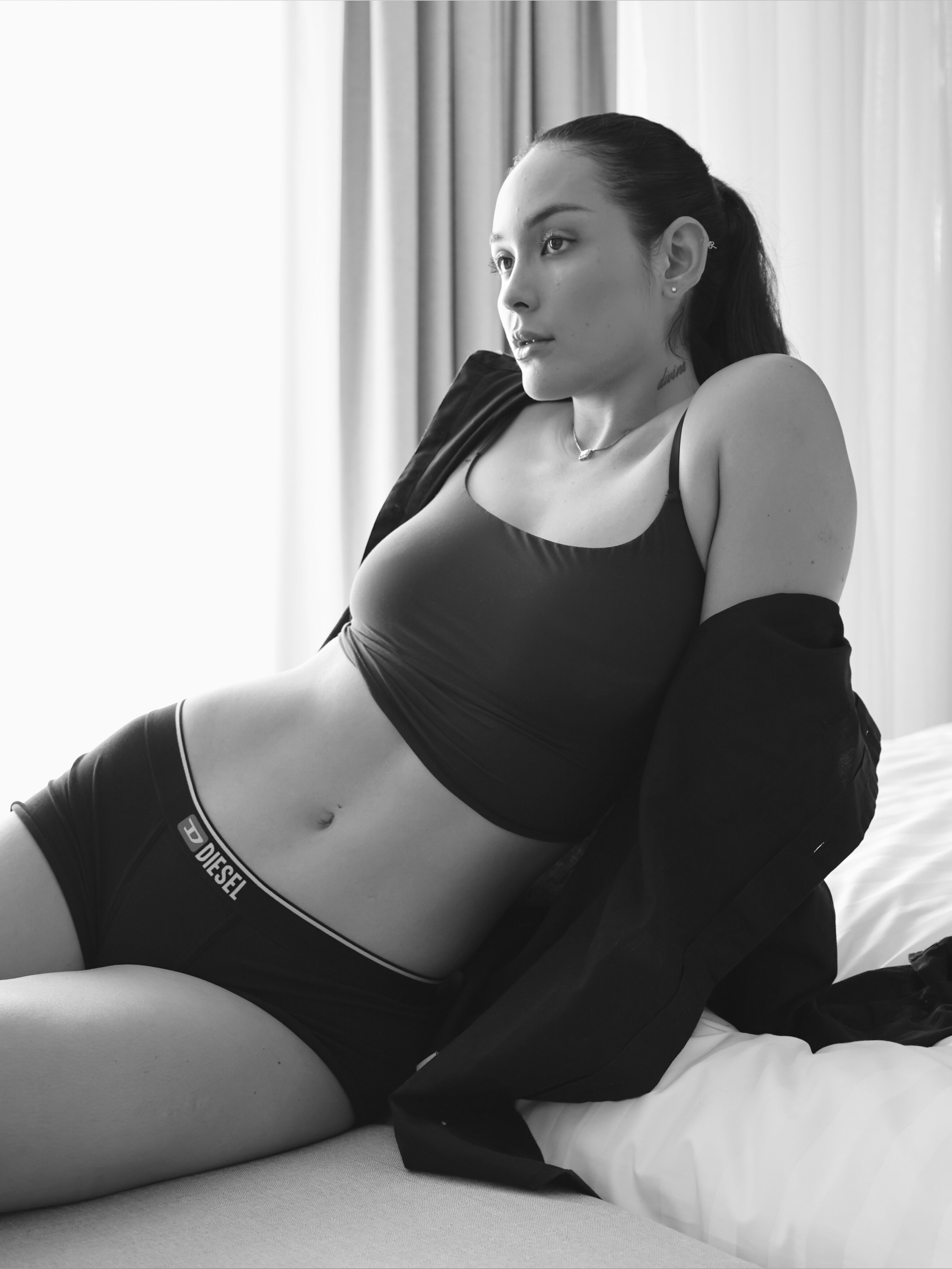 nude jasmineksantos messaging