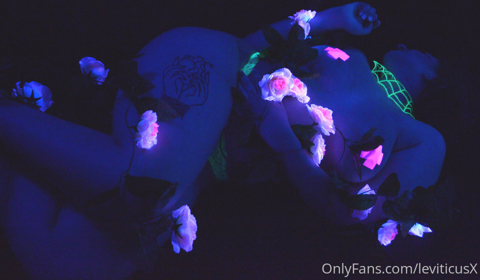 nude leviticusx outdoor