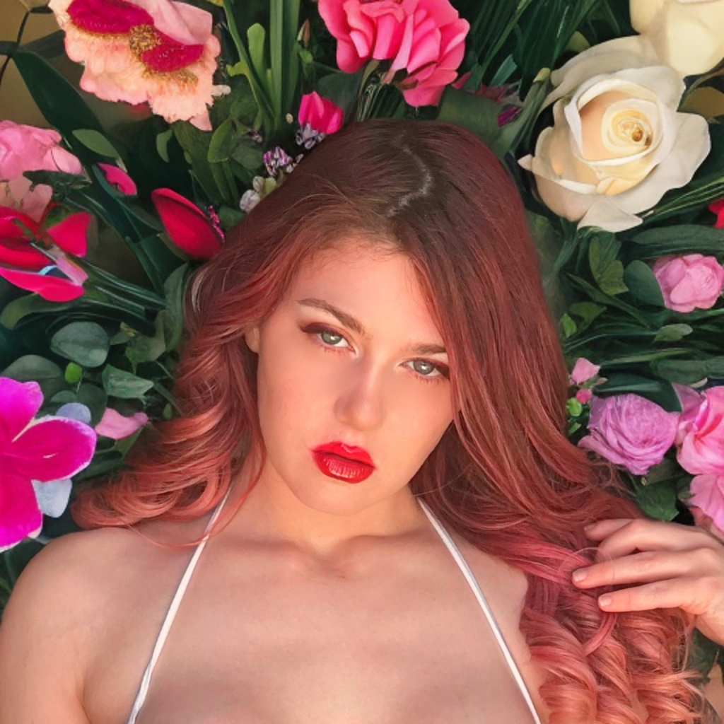 nude pepperspray yoga