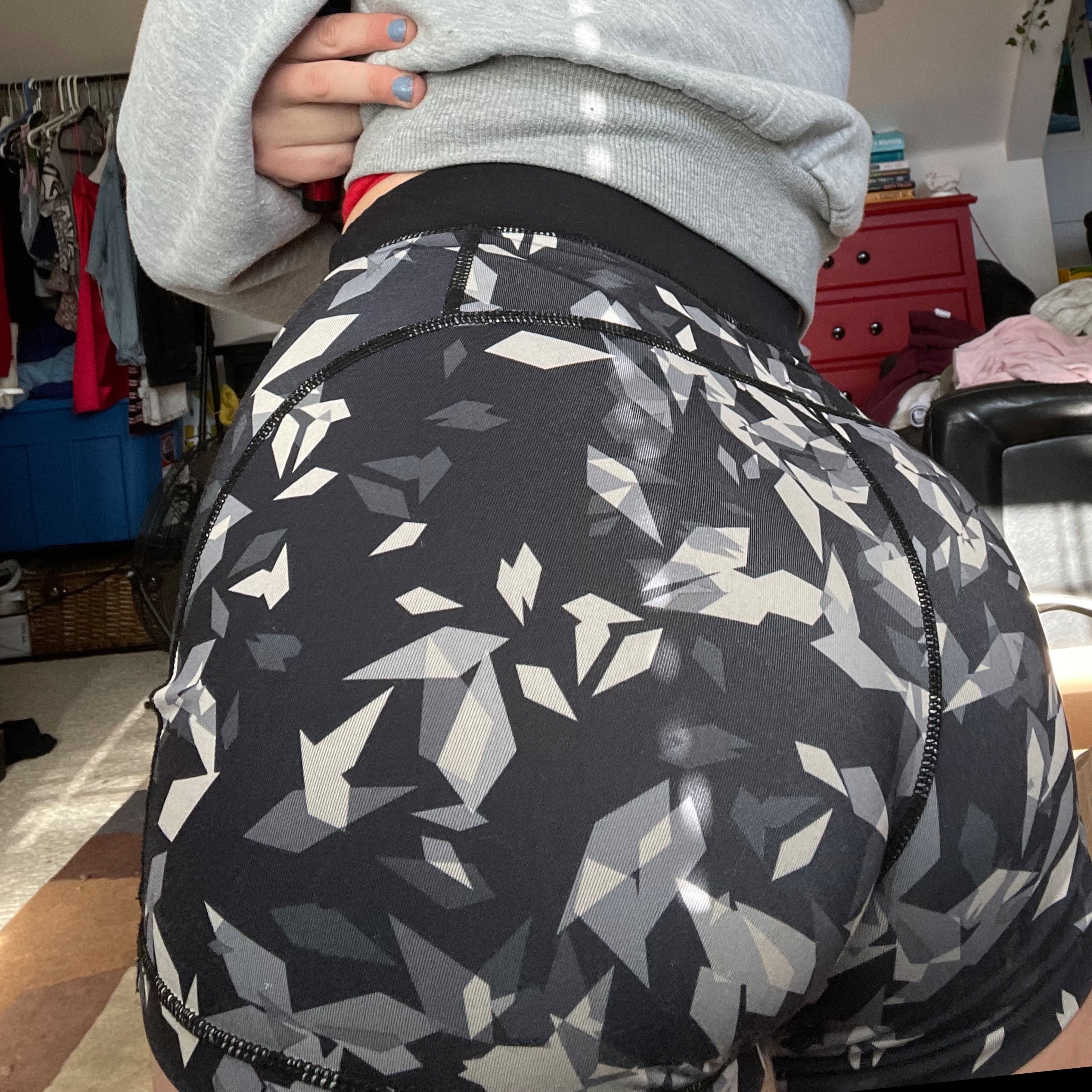 sweetheartfr33 OnlyFans dancing