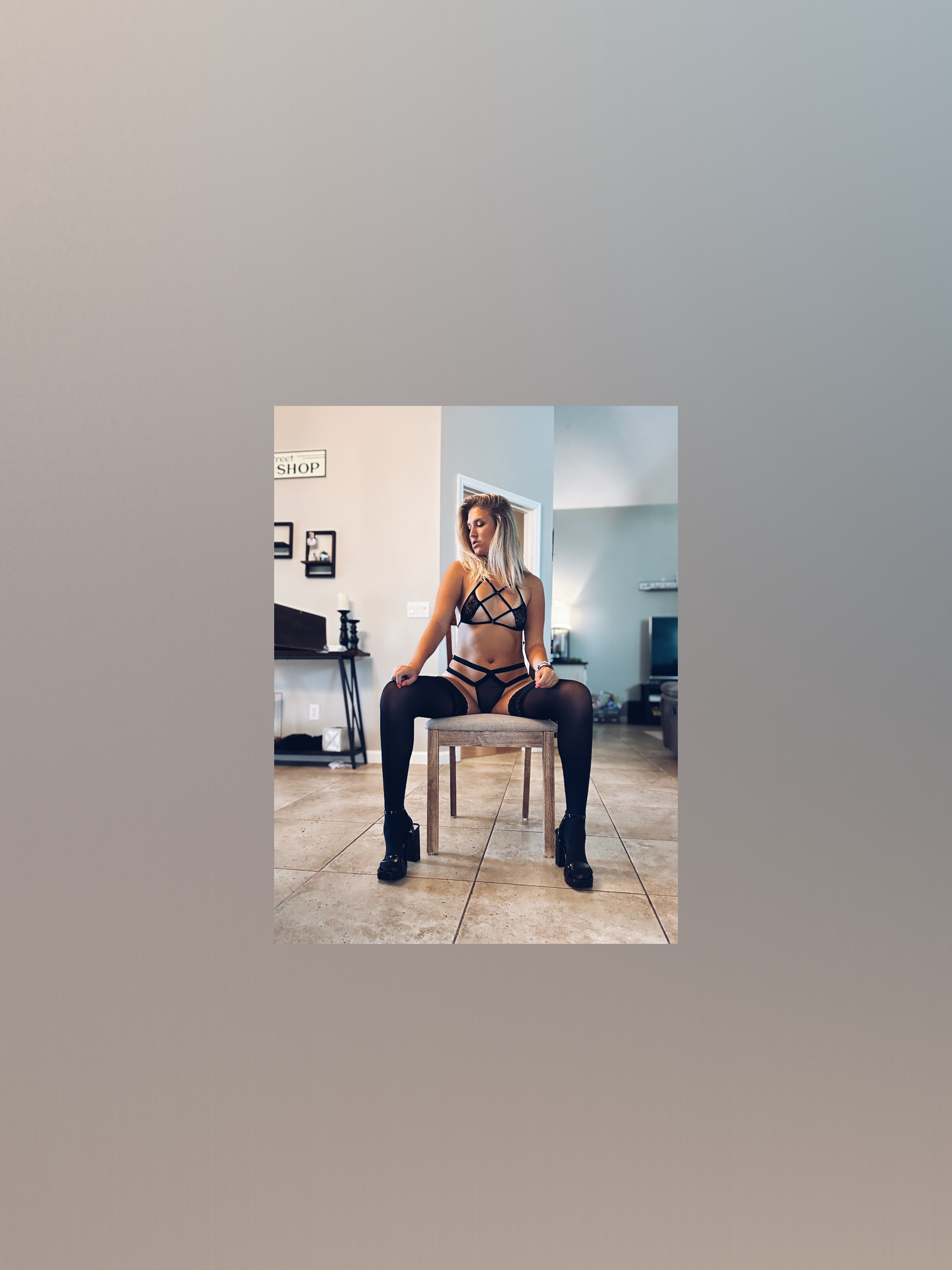 nude urblondechick slut